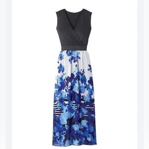 Signature Collection Blue Floral Sleeveless V-Neck Maxi Dress Women's Size L